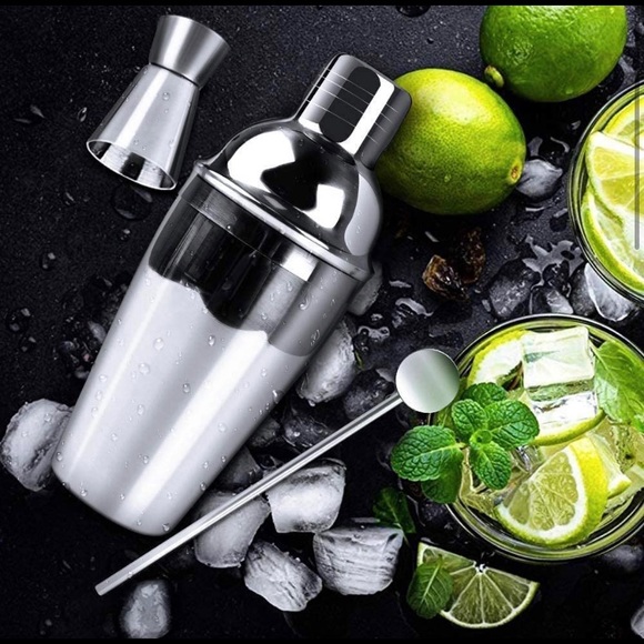 Cocktail Shaker Set - Picture 3 of 3
